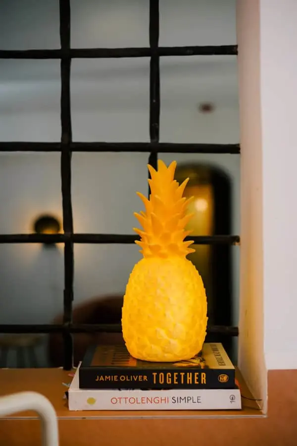 Goodnight Light Piñacolada Lampe - Ananas 3 Goodnight Light Piñacolada Lampe - Ananas - Billede 3